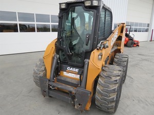 รถตักล้อยางมือสองคุณภาพสูง รุ่น SR270B รถตักล้อยางมือสองคุณภาพพรีเมียม อุปกรณ์ก่อสร้างขนาดกะทัดรัด ราคาถูก - Product Image 5