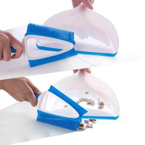 Kit Multifuncional para Eliminar Pelo de Mascotas, Recoger Polvo y Raspado: Recogedor de Pelo de Mascotas y Escoba Pequeña de Limpieza - Product Image 1