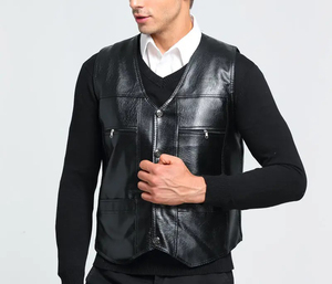Gilet en cuir à col en V pour femmes - Product Image 4