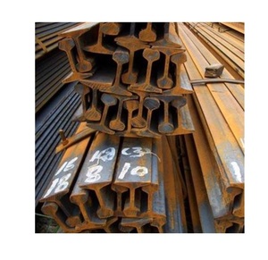 Rails et barres usagés robustes à vendre, parfaits pour les supports structurels et l'installation d'équipements industriels - Product Image 1