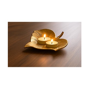 Offre spéciale, bol de service pour aliments et salades à l'aspect floral en aluminium et métal doré pour hôtel, restaurant et bar - Product Image 1