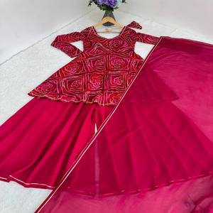 Ropa étnica Kediya con Dupatta y Plazzo Pure Rayon Bhadhej Print, Gota Patti Detailing & Roman Silk Bottom - Product Image 4