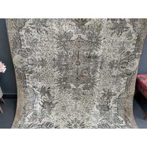 5.1x8.1 ft Large Vintage Turkish Rug, <b>Brown</b> Floral <b>Wool</b> Rug - Product Image 2