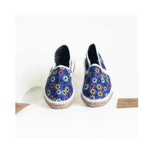 Alpargatas ligeras con logotipo personalizado del exportador profesional para mujer Forro de tela de algodón perenne Cierre sin cordones para el verano - Product Image 1