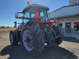 Tractor de orugas Massey Ferguson de alta calidad y confiable, 15 HP, 4WD, para operaciones agrícolas y de jardinería - Product Image 6