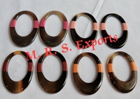 Collier artisanal en corne de buffle 100% naturelle, élégant pour tous, à prix de gros en grande quantité par M. R. S. EXPORT