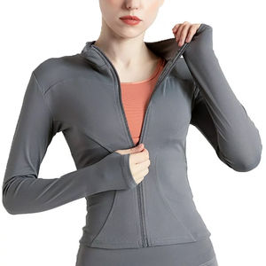 Chaquetas de yoga ligeras de la mejor calidad para correr con cremallera completa para mujer Chaquetas de Yoga de secado rápido transpirables de color gris - Product Image 1