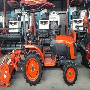 Fournisseur en gros de tracteurs agricoles Kubota 4x4 30cv 50cv 80cv 120cv mini tracteurs agricoles d'occasion Kubota machines agricoles tracteurs agricoles - Product Image 5