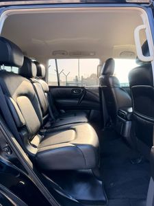 Nissan Patrol Armada GT NP300 V8 SUV Usato 2021, Condizioni Pari al Nuovo, Veicolo Utilitario 4x4 Fuoristrada per Carichi Pesanti 2025 |   Pronto per l'esportazione - Product Image 4
