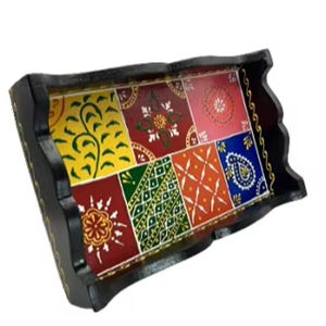 Bandeja de servicio de madera pintada a mano moderna para bodas, decoraciones de cumpleaños y cena, forma de carrito en relieve con ocasión de Diwali - Product Image 4