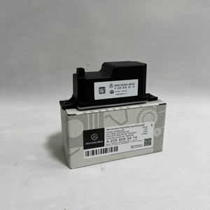 Thích hợp cho Mercedes-Benz C180, C200 E300, glc260, E200 c260l pin phụ tùng pin nhỏ - Product Image 4