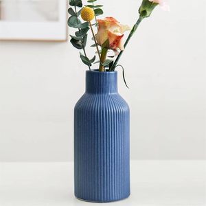 Florero de Metal de Color plateado con diseño grabado, decoración lujosa para el hogar para arreglos florales impresionantes - Product Image 4