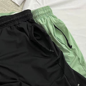 Conjuntos de Uniformes de Fútbol con Logotipo Personalizado, Manga Corta, Transpirable, de Secado Rápido, Poliéster, Color Sólido, Camiseta de Fútbol para Hombre - Product Image 4