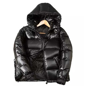 Nueva Chaqueta Acolchada de Lona Impermeable y Transpirable para Invierno 2024, con Capucha, Ligera, Cálida y Cómoda, en Color Negro - Product Image 1