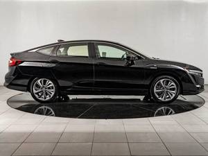 Autos Honda Clarity Plug-In Hybrid Base 4dr Sedan usados sin accidentes en venta - Product Image 2
