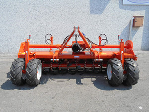 Cultivateur agricole Red Farm à 4 rangs, rotovator, boîte de vitesses, pulvérisateur, distributeur de semences, haute productivité, garantie 5 ans - Product Image 5