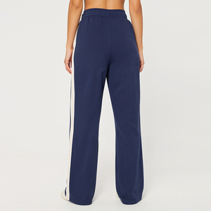 กางเกงวิ่งผู้หญิงแบบมีแถบสีขาวและขากว้าง ชุดออกกำลังกายโยคะ กางเกงวอร์มทรงหลวมสำหรับผู้หญิง - Product Image 2