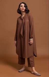 Ensembles coordonnés tendance et modestes pour toutes les saisons, designs modernes et élégants, tissus en viscose de soie douce de haute qualité, looks d'inspiration indienne et pakistanaise - Product Image 4