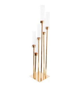 Candelabro de Metal de Diseño Moderno para Decoraciones de Boda y Pascua, Hecho a Mano, Ecológico, Duradero, Disponible en Varios Diseños - Product Image 1
