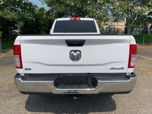 2021 asequible rRAMm 2500 Trades-man Crew Cab 4x4 8 'Box - Product Image 2