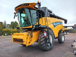 Moissonneuse-batteuse TC5070 d'occasion à vendre |   Machinerie agricole fiable, haute efficacité, prête pour le champ, meilleure offre à vendre - Product Image 5