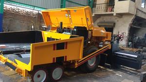 Maquinaria de construcción de pavimentadora de asfalto con motor totalmente hidráulico de fabricante indio de calidad para carreteras de colocación de betún liso - Product Image 4