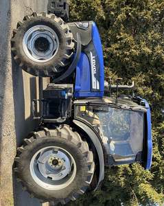 Tractor LOV-OL M904 2022 de la MEJOR CALIDAD, 90HP, 4x4, Maquinaria Agrícola, Caja de Cambios Compacta, Bomba de Rodamientos - Product Image 3