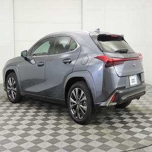 ¡Oferta Imperdible! Lexus UX 200 Base 2022 Súper Limpio, Motor 2.0L 16V DOHC, Tracción Delantera, Automático, Auto de Lujo - Product Image 2
