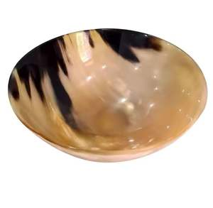 Nuevo y elegante Cuenco para servir cuerno de buey genuino Diseño clásico Cuencos ecológicos para afeitar espuma de Palma a precios asequibles - Product Image 1