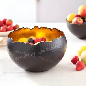 Porte-bougie votive en métal martelé en or noir Design chic pour la décoration intérieure ou le cadeau Lanterne et bougeoir uniques - Product Image 4