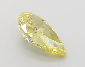 Diamante Creado en Laboratorio con Corte Pera, Color Amarillo Intenso, Certificado por IGI, Venta al Por Mayor para Distribuidores Globales de Diamantes, Importadores y Exportadores de Joyería - Product Image 5