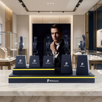 Présentoir de montres personnalisé en bois et acrylique – Support de comptoir durable et élégant pour l'exposition de bijoux en magasin et les vitrines de marques