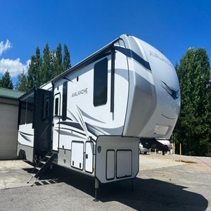 ซื้ออุปกรณ์เดินทางมือสอง2011หรูหรา | RVs & campers รถพ่วงท่องเที่ยวแบบออฟโรดคาราวานมอเตอร์โฮม - Product Image 2