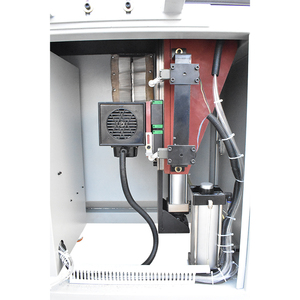 Machine à rainurer industrielle JD-TC600 Lame de 100 mm Course de 600 mm Contrôle PLC Structure stable pour la fabrication de panneaux métalliques - Product Image 3