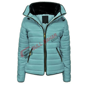 Veste d'hiver matelassée pour femme, nouveau style, couleurs personnalisées, logo décoratif, rembourrage matelassé, doublure en nylon imperméable, finition solide - Product Image 3