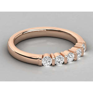 Anillo de Diamante Solitario Brillante en Oro de 10K - Product Image 1