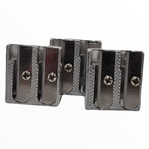 Taille-crayon double en métal économique - Product Image 1