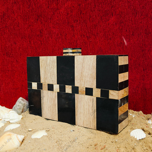 Bolso de Mano Tipo Clutch de Resina Artesanal con Incrustaciones de Madera, de Lujo, para Fiestas Nocturnas, con Diseño de Patrón Geométrico y Marco Metálico - Product Image 2