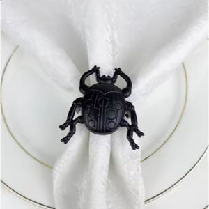 Accueil Hôtel Table À Manger Accessoires Premium En Métal Matériel Rond De Serviette Coccinelle Noir En Métal Rond De Serviette Prix Raisonnable - Product Image 1