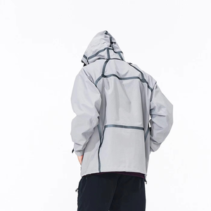 Venta al por mayor personalizado Techwear hombres negro sudaderas con capucha transpirable impermeable chaqueta con capucha para el invierno de moda patrón de letras - Product Image 3