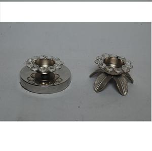 Porte-bougie votif de qualité supérieure, design personnalisé, gravure à la main, porte-bougie en métal pour mariage, fiançailles, fête - Product Image 5