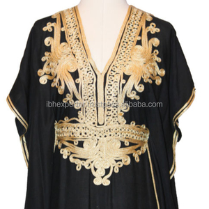 Kaftan negro con atractivo bordado a máquina dorado de alta demanda para mujeres musulmanas en Oriente Medio - Product Image 1