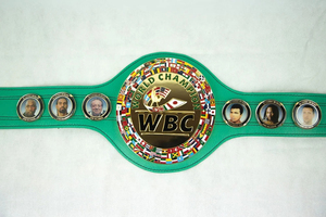 Cinturón de Boxeo de Cuero del Campeón Mundial WBC, Verde con Baño de Oro, Personalizable, Plegable, Antideslizante, Duradero, Unisex, para Artes Marciales - Product Image 6