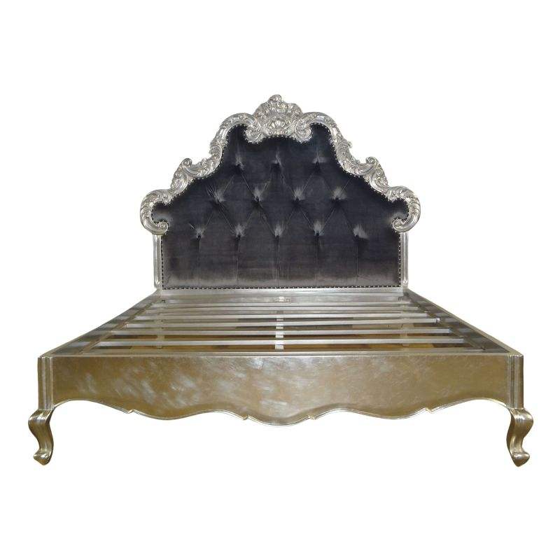 ใบไม้สีเงิน