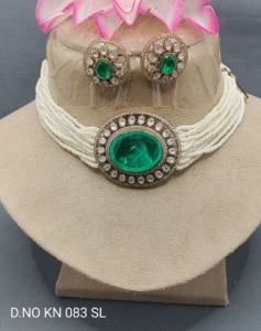 ชุดสร้อยคอแบบคลาสสิกประดับมอยส์ซาไนต์ เมฮันดี คันดัน ประดับเพชรซิร์คอนบนทองเหลือง สำหรับงานปาร์ตี้-SKU KN 083 SL/D-4 - Product Image 3