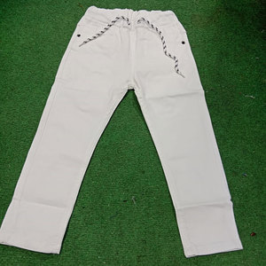 Jeans Casuales para Niños, 100% Algodón, Suaves al Tacto, Corte Regular, Duraderos, Cómodos, Transpirables, Tallas Grandes, Ligeros, de Secado Rápido - Product Image 1