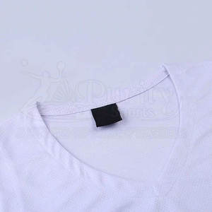 Uniforme de basket-ball de haute qualité respirant grande taille léger à séchage rapide pour hommes conception personnalisée vêtements de sport en gros - Product Image 3