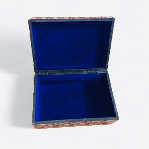 Belle boîte en bois décorative multicolore faite à la main finition naturelle coffrets cadeaux de bijoux pour la décoration de la maison de World Craft Impex - Product Image 3