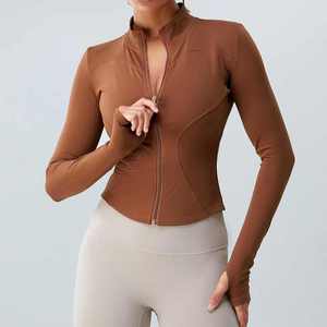 Vente en gros Vestes de fitness pour femmes Veste à manches longues avec fermeture éclair pour femmes - Product Image 1