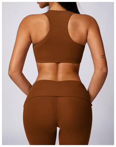 Soutien-gorge de sport pour femmes de haute qualité en gros personnalisé, soutien-gorge de sport respirant sans couture recyclé pour la salle de sport et le yoga - Product Image 6